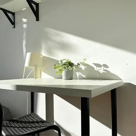 Stary Manhattan Room