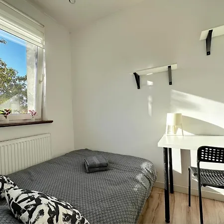 Sobieski - Peaceful Retreat, 10 Minutes To Old Town & Seaside * Gdaňsk