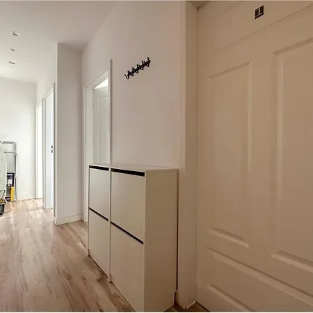 홈스테이 Sobieski - Peaceful Retreat, 10 Minutes To Old Town & Seaside *