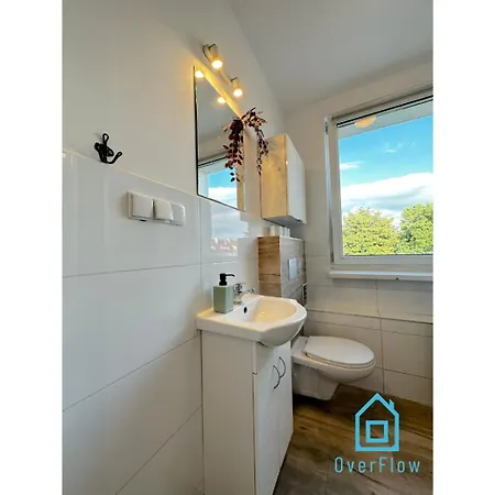 홈스테이 Sobieski - Peaceful Retreat, 10 Minutes To Old Town & Seaside