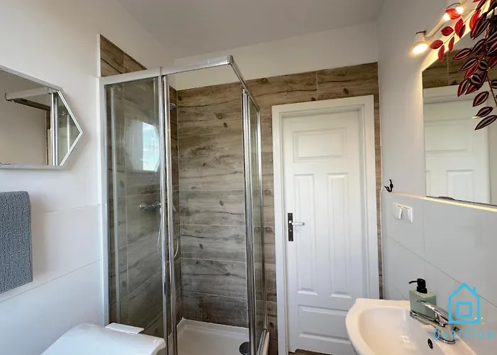 Sobieski - Peaceful Retreat, 10 Minutes To Old Town & Seaside